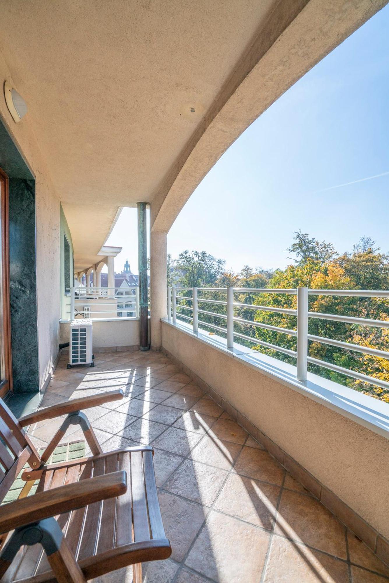 Apartament Werona Selfcheckin Ac Wrocław Exteriör bild